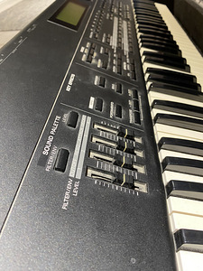 Roland XP-80, vintage expansion board (5 foto / 9)