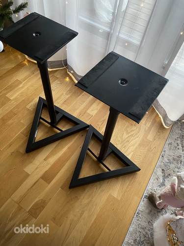 Monitor stands (foto #2)