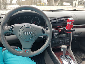 Audi A4. 2,4B automaat. Väga heas korras. (5 foto / 9)