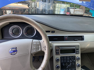 Volvo V70 Blue Ocean. 2,4D. 2008 (8 foto / 13)