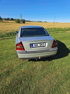 Volvo S80 2,5D. Automaat. 2001a. (4 foto / 11)