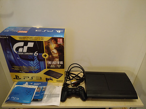 PS3 (1 foto / 2)