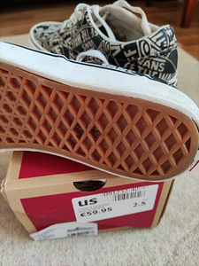 Tennised Vans, 33 (3 foto / 3)