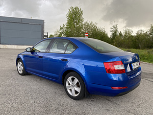 Škoda Octavia A7 CNG (8 foto / 13)