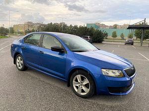 Škoda Octavia A7 CNG (11 foto / 13)
