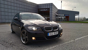 Продам BMW 325i XD ( бензин 3.0)2010 год автомат (8 фото из 15)