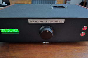 Erik Konka DAC/Preamplifier (2 фото из 5)