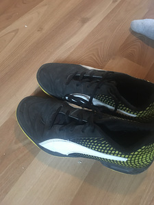 Кроссовки puma (2 фото из 3)