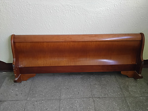 Voodipeats ja jalgade osa (2 фото из 2)