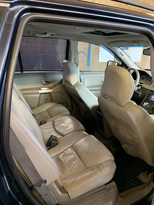 Volvo XC90 (7 foto / 13)