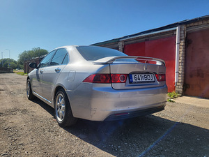 Honda accord (5 foto / 15)