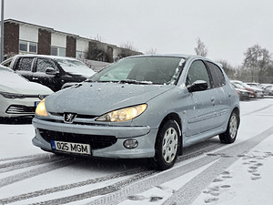 Peugeot 206 1.4 50kW (1 foto / 15)