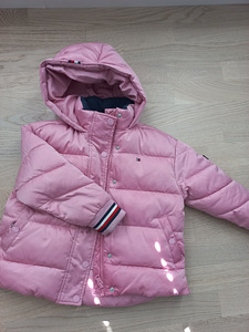 Tommy Hilfiger laste talve jope, suurus 104 (2 foto / 2)