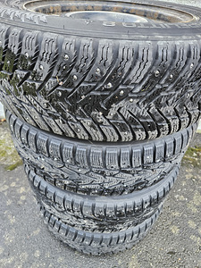 Naastrehvid 185/65/R15 (2 foto / 3)