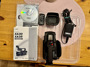 Профессиональная видеокамера CANON XA30