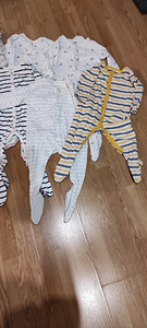 Mothercare 80 (2 foto / 3)