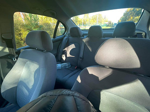 Seat Toledo 1.9 81kw 2004 (6 foto / 6)