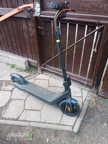Elektritõukeratas NINEBOT E2PRO