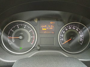 Peugeot 301 1.6 68kW 01/2013 (14 foto / 15)