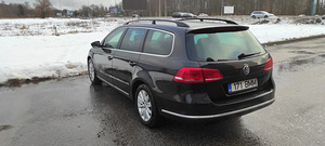 Volkswagen Passat 2014 (7 foto / 15)
