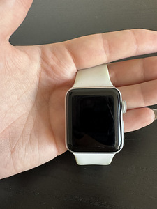 Apple Watch 3 серия (2 фото из 3)