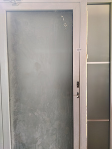 Klaasiga metalluksed (3 foto / 10)