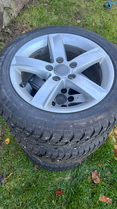 Колеса 5x112 Audi с шипами (1 фото из 4)