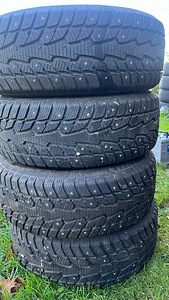 Колеса 5x112 Audi с шипами (2 фото из 4)