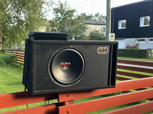 Subwoofer + võimendi (1 foto / 3)