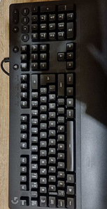 Клавиатура logitech g213 (2 фото из 3)