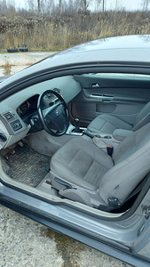Volvo C30 1.6td (7 foto / 8)