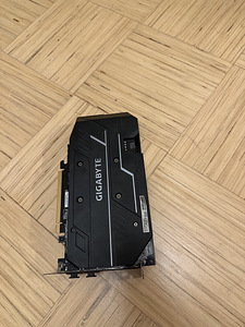 Geforce GTX 1660 Ti 6GB (1 foto / 4)