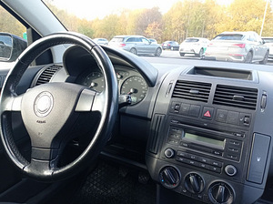 Volkswagen Polo 1.4 59kW (6 foto / 11)