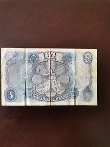 5 naela Suurbritannia (2 foto / 2)