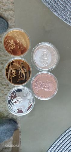 Памятные монеты / памятные монеты (фото #2)
