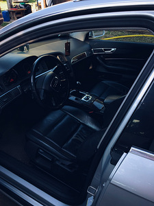 Audi A6 2.4 V6 130kw (6 foto / 6)
