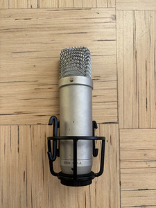 Microphone Rode NT1 Signature Black (1 foto / 2)