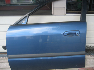 Eesmine vasak uks - Mazda 626 (1 foto / 4)