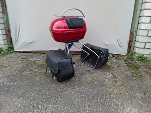 Müüa kohvrite komplekt (motosumad) /Kohvrite komplekt (1 foto / 4)
