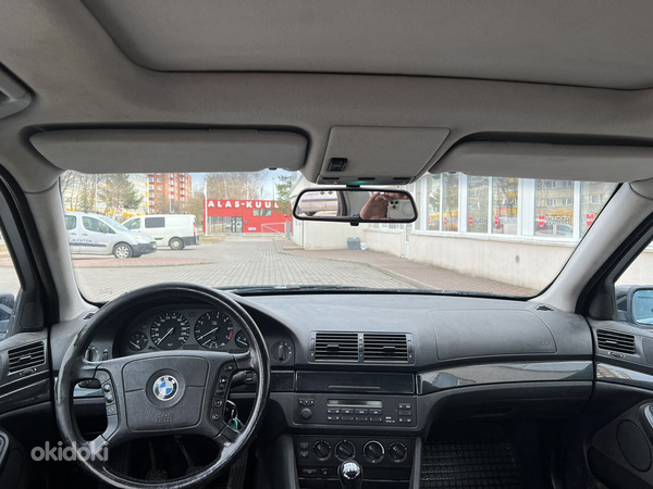 BMW 520I (фото #11)