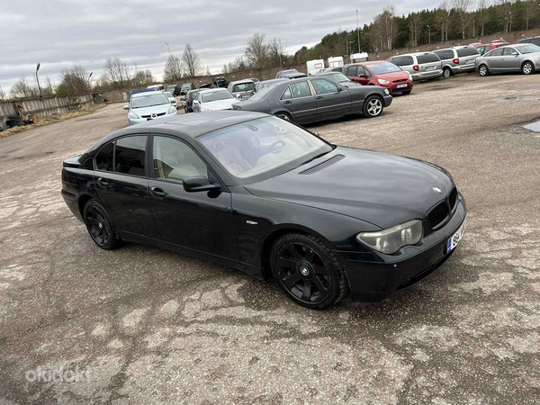 BMW 745I (фото #11)