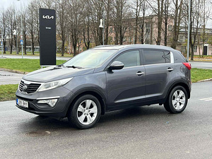 KIA SPORTAGE (1 foto / 10)
