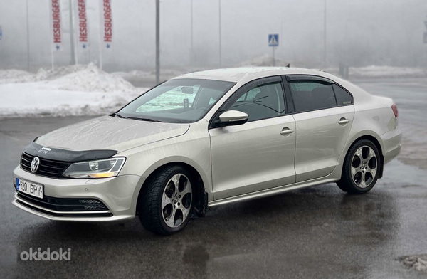 VOLKSWAGEN JETTA