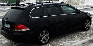 VOLKSWAGEN GOLF (6 foto / 10)