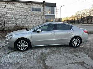 Peugeot 508 (4 foto / 10)