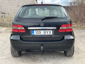 MERCEDES-BENZ B 180 CDI (8 foto / 10)