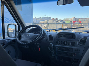 Mercedes-Benz Sprinter 313CDI (9 фото из 11)