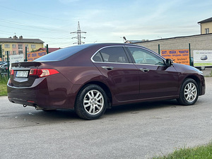 HONDA ACCORD (7 foto / 10)