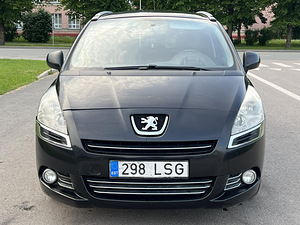 PEUGEOT 5008 (3 foto / 11)