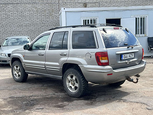 JEEP GRAND CHEROKEE (4 foto / 9)